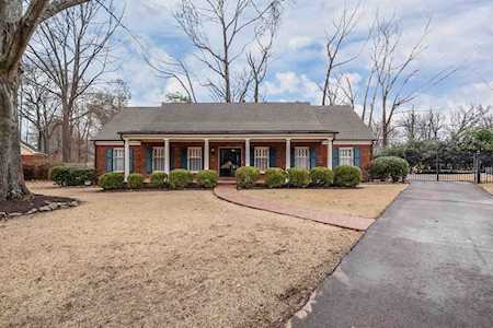 6813 Post Oak Cv Memphis, TN 38119