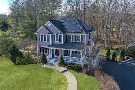 11 Brigham Hill Rd Attleboro, MA 02703