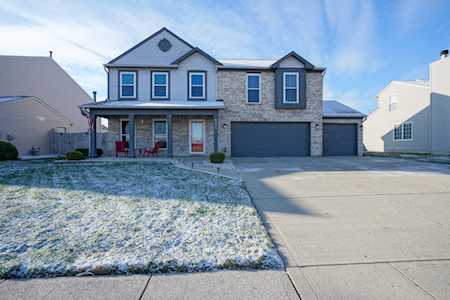 6221 E Runnymede Ct Camby, IN 46113