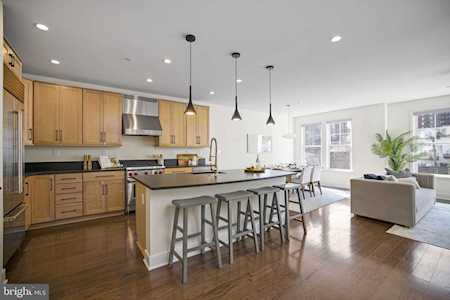 1418 N Rhodes St #B418 Arlington, VA 22209