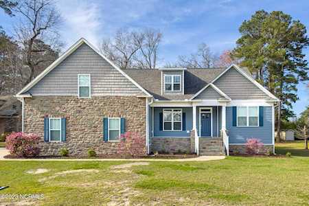 902 Devonshire Drive Trent Woods, NC 28562