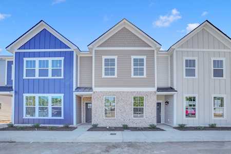 109 Floyd Junction Lebanon, TN 37087