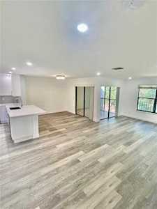 4135 NW 22nd St #260F Coconut Creek, FL 33066