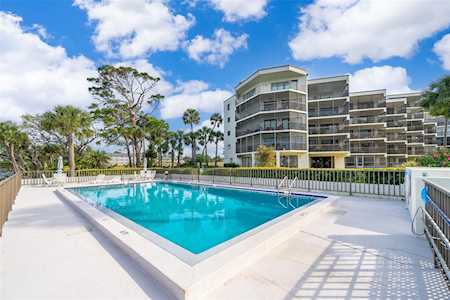 944 S Peninsula Dr #306 Daytona Beach, FL 32118