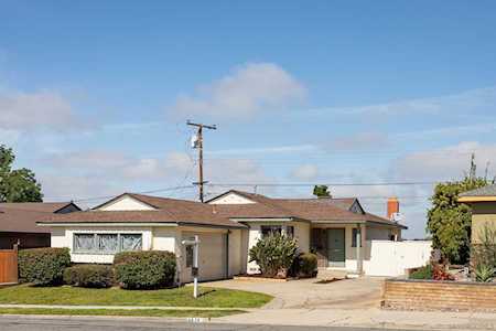 6914 Glenroy St San Diego, CA 92120