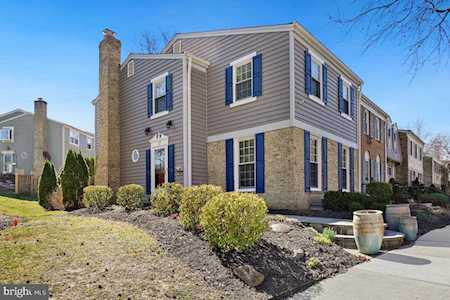 17 Goodport Ln Gaithersburg, MD 20878