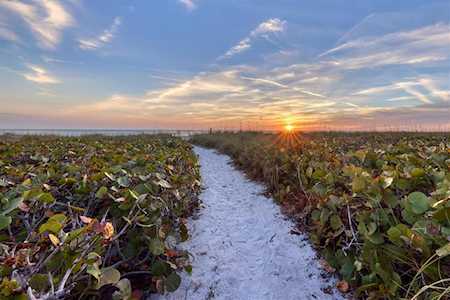 6701 Gulf of Mexico Dr #303 Longboat Key, FL 34228