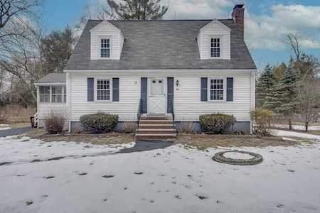 23 Hartwell Rd Bedford, MA 01730