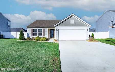 147 Gadwall Ct Shepherdsville, KY 40165