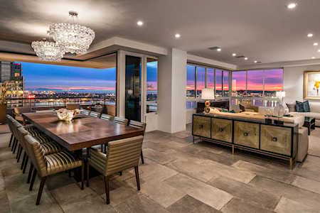 700 Front St #2502 San Diego, CA 92101