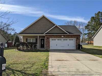 515 Hammond Farms Rd Hope Mills, NC 28348