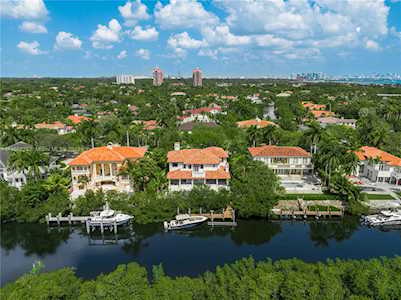 152 Paloma Dr Coral Gables, FL 33143