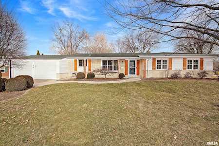 6606 N Patton Ln Peoria, IL 61614