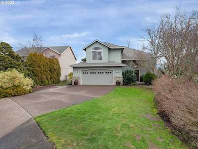12432 SE Mountain Sun DR Clackamas, OR 97015