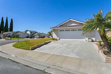 23951 Dublin St Lake Forest, CA 92630