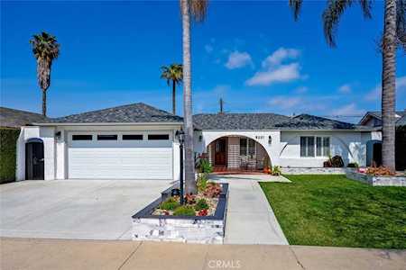 6301 Winslow Dr Huntington Beach, CA 92647