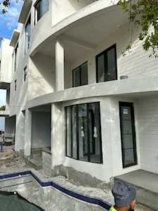 415 NE 16th Ave Fort Lauderdale, FL 33301