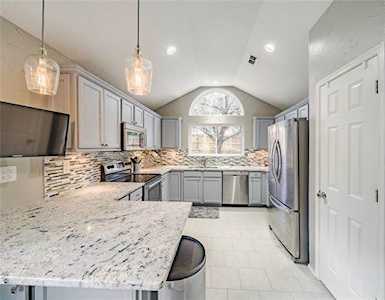 7917 Woodland Drive North Richland Hills, TX 76182