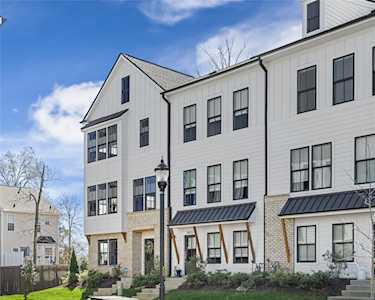 11921 Fiddlers Roof Ln Charlotte, NC 28277