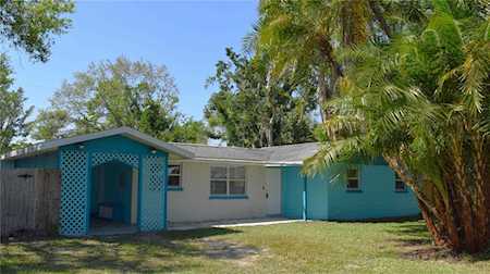403 Pinewood Ave Nokomis, FL 34275