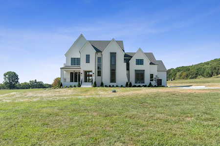 2245 Skinner Rd Arrington, TN 37014