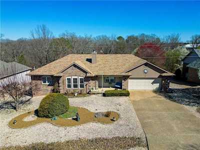 10 Timbercrest Ln Bella Vista, AR 72715