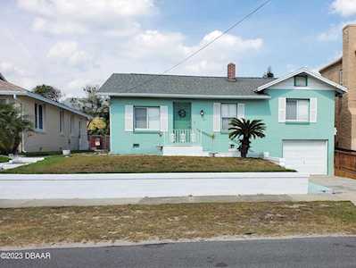 523 Hillside Avenue Daytona Beach, FL 32118
