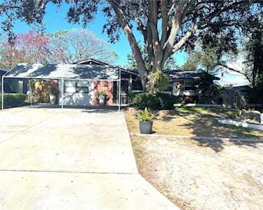 11337 121st TERRACE Largo, FL 33778