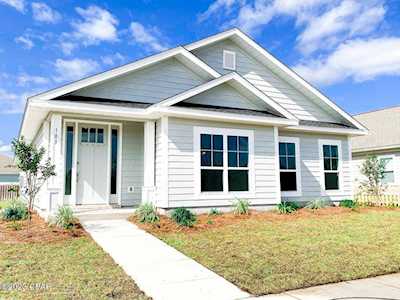 11528 Poston Rd Panama City, FL 32404