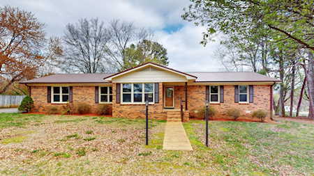 102 Prospect Rd E Fayetteville, TN 37334