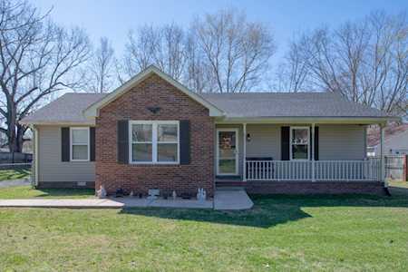 2007 Orchard Dr Greenbrier, TN 37073