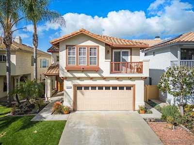 1949 Woodland Heights Glen Escondido, CA 92026