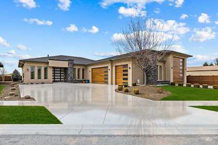 1151 N Creekwater Way Eagle, ID 83616
