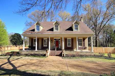 274 Ashley Hall Ct Collierville, TN 38017