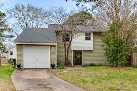 761 Linden Ct Virginia Beach, VA 23462