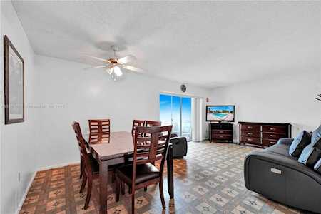 7775 SW 86th St #F1-201 Miami, FL 33143
