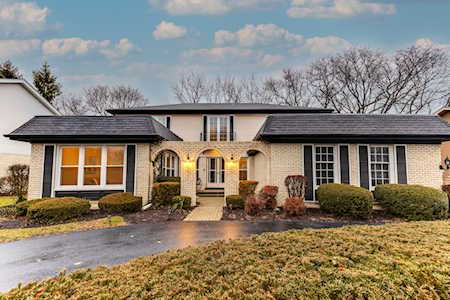 1020 Summit Dr Deerfield, IL 60015