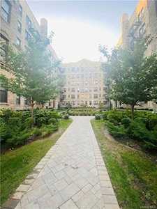 2075 Wallace Avenue #246 Bronx, NY 10462
