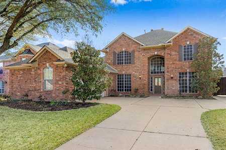 2635 Valley Creek Trail McKinney, TX 75072