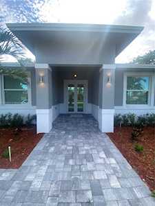 7900 NW 69th Ave Tamarac, FL 33321