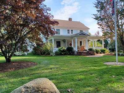 62 Nanumett Street Wareham, MA 02532