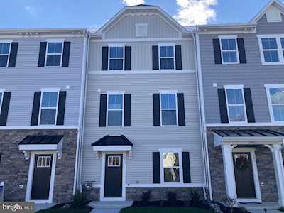 12461 Coastal Marsh Dr #803 Berlin, MD 21811