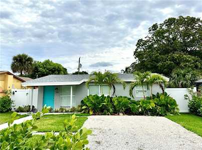 219 NW 14th Ave Delray Beach, FL 33444
