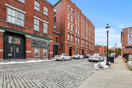 172 Middle Street #105 Lowell, MA 01852