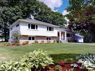 28 Longmeadow Rd Belmont, MA 02478