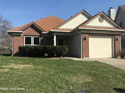 3203 Brightside Ct Louisville, KY 40220