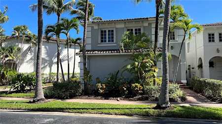 20771 NE 30th Ct Aventura, FL 33180