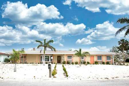 4215 Plumosa TERRACE W Bradenton, FL 34210