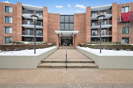 1515 E Central Rd #251A Arlington Heights, IL 60005