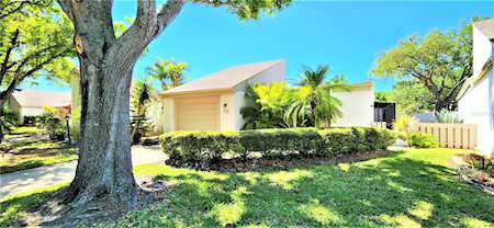 330 S Woodlands Dr Oldsmar, FL 34677